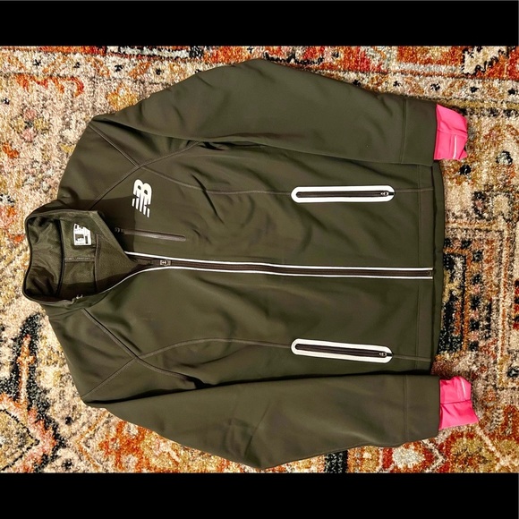New Balance fleece-lined athletic jacket - Picture 2 of 4